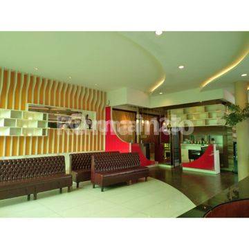 Disewa Gedung Komersial di Jln Tebet Barat Jakarta Selatan