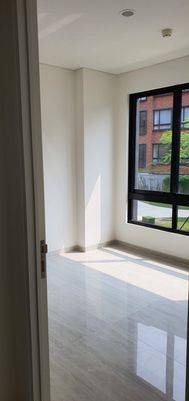 APARTEMENT VIEW POOL, KE BINUS ALSUT CUMA 5MNT, LOKASI STRATEGIS!