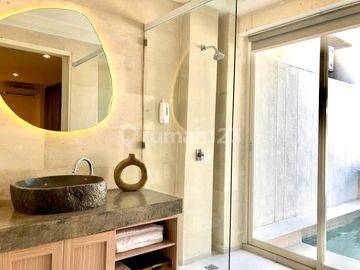 VILLA BARU SIAP HUNI VIEW LAUT DAN GUNUNG 5 MENIT KE TOL NUSA DUA  Rumah Furnished Baru SHM - Sertifikat Hak Milik