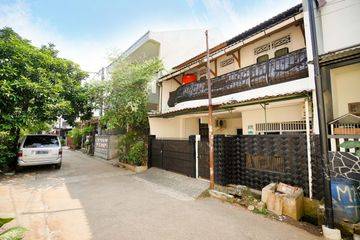 Rumah Strategis di Pondok Mandala Harga All In Bisa Kpr J11340