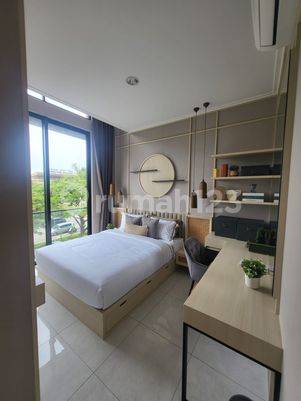 Rumah Hoek Golf Island. bagus. Timur. 3lt.  PPJB