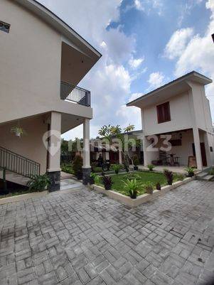 Guest House Wirogunan di Taman Siswa Yogyakarta 2 Lantai Bagus Sekali