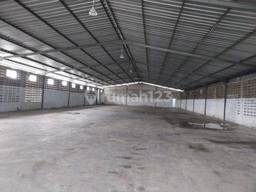 Disewakan gudang dlm kawasan cependawa , Bekasi.