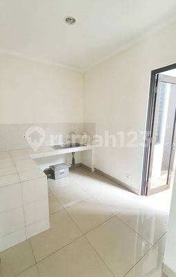 Rumah Cakep Minimalis Siap Huni di Cluster Chyntia Summarecon