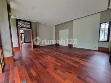 Private Sale, Unit Super Langka, Mewah, Taman Golf Timur, Pik