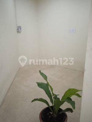 Unit Komersil di Apartment Atlanta Depok