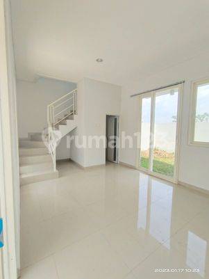 RUMAH MODERN 2 LANTAI HARGA MURAH SIDOARJO KOTA 
