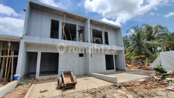 TERLARIS RUMAH MURAH 2 LANTAI BEBAS BANJIR DEKAT AEON MALL
