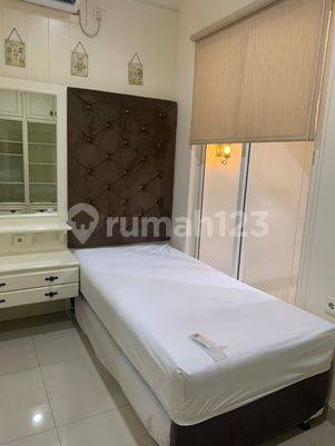 Siap Huni Rumah Katamaran Full Furnish Bagus Rapi Termurah !!!