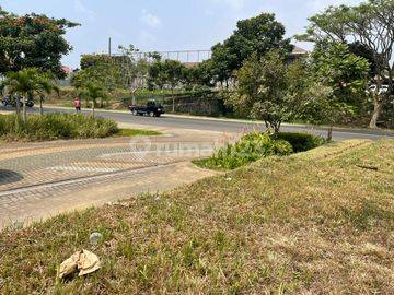 Kavling Siap Bangun View Danau di Kota Baru Parahyangan