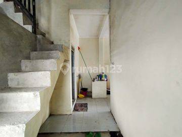 Dijual Cepat Rumah 3 Lantai di Boyolali, Harga Promo 