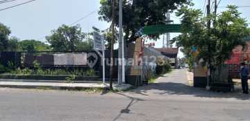 Tanah di Jl. Dr. Cipto Mangunkusumo, Cirebon SHM 4.330 M². Odrp