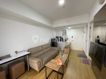 Jual Apartment Springlake 3 BR Full Furnished