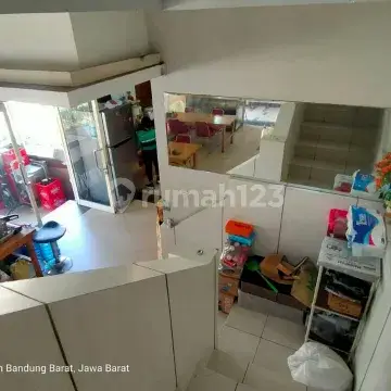 Ruko cantik di kota baru parahyangan yang strategis