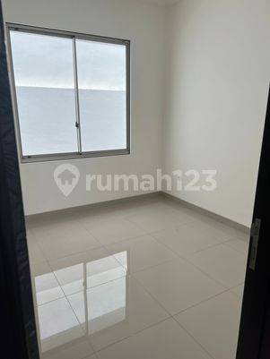 Disewa Rumah PIK 2 Ukuran  6x15 TERMURAH!!!