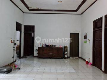 Rumah Lelang Bri, Cakung, Jakarta Timur