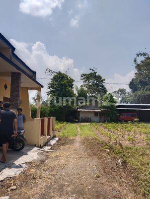 DI JUAL RUMAH SIAP HUNI LOKASI NYAMAN di Mentaraman