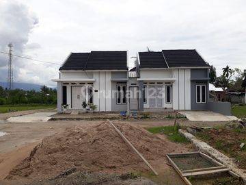 5 unit terakhir  perumahan di belakang RSUD Rasyidin di lolo 
