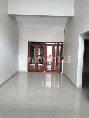 Rumah Disewa 2 Lantai Bagus di The Awani Residence