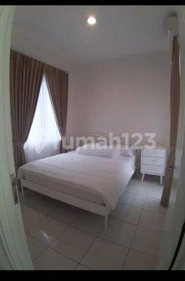 Rumah bersih, 2 lt the Icon BSD furnished, kitchen set , nego
