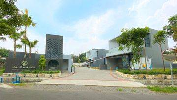 Grand Vista Residence