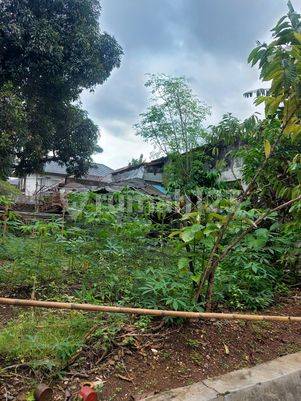Tanah kosong lokasi tenang jalan lebar premium di Kebayoran Baru