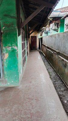 Rumah Bojonegara Nempel Jalan Utama Zona Industri
