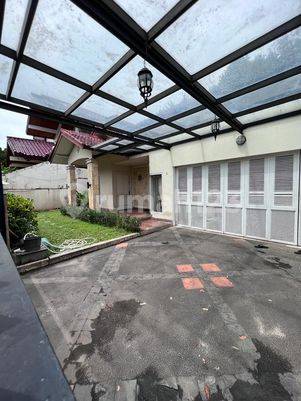 Rumah Cantik View Backyard Hutan Pinus Di Komplek Villa Cinere Mas