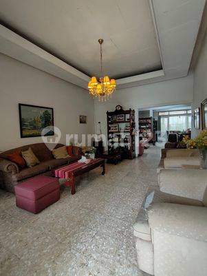 RUMAH HITUNG TANAH HARGA TERMURAH LOKASI FAV LT 276m DI CIPETE 