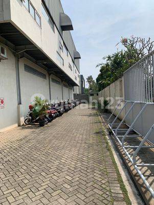 Pabrik Kaos di Industrial Sentul Estate