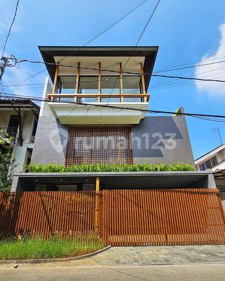  Rumah Brand New Mewah Bangunan Sangat Luas Desain Bagus Di Pondok Indah Jalan Lebar Sangat Nyaman