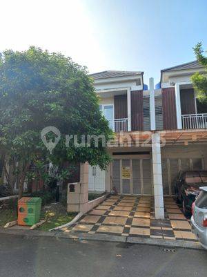 Rumah Apik Siap Huni Ada Taman Belakang Di Summarecon Bekasi