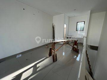 Ruko Bavaria Grande Ruko di Gading Serpong
