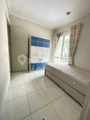 Jual Dan Sewa Rumah Rapih Siap Huni di De Park, Tangerang .34