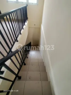 BUTUH JUAL CEPAT Ruko Duta Bumi Harapan indah Kota BEKASI