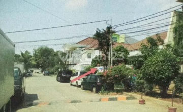 Rumah Lama di Taman Harapan Indah Jelambar Baru Jakarta Barat