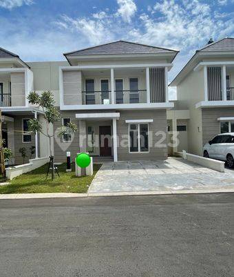 Rumah Mewah Lingkungan Homey, Cluster Giri Suvarna Jati Alam Sutera 2