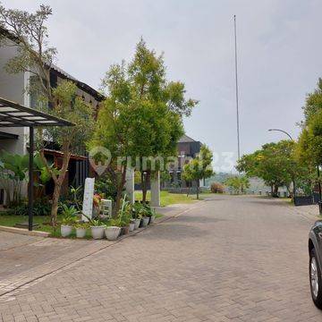 Rumah Modern Tropis di Tatar Lokacitra Kota Baru Parahyangan Dekat Parahyangan Golf 