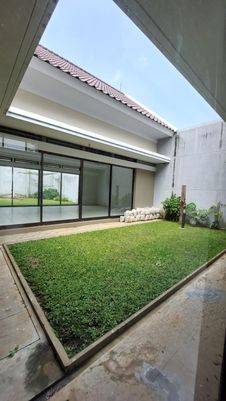 Rumah Bandung Tempo Dulu Asri Dan Nyaman di Kota Baru Parahyangan