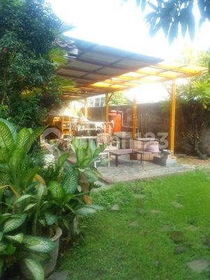 Rumah Bagus Posisi Hoek Dalam Cluster Limus Pratama
