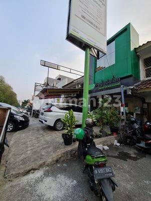 DISEWAKAN RUKO KELAPA GADING BOULEVARD .LOKASI STRATEGIS