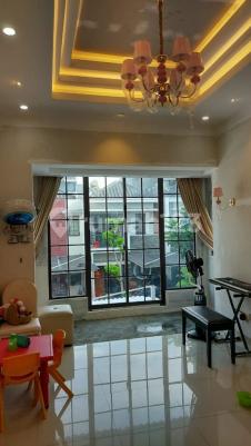 Green Lake City, Cluster East Asia 8x20 Hoek, Shm, Semi Furnish