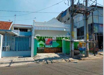 Rumah Bonus Ruang Usaha Siap Pakai Lokasi Pasar Kliwon, Solo