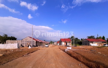 Rumah Murah Dekat Tol Cigombong, DP 0% Bisa KPR