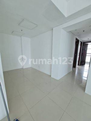 Apartemen St Moritz Ambassador 169m