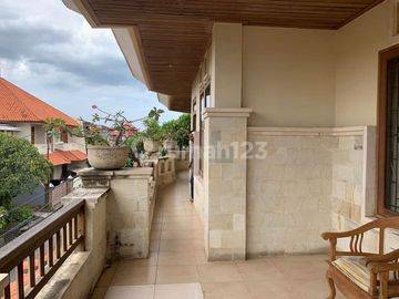 RUMAH MURAH DI RENON DEKAT DENGAN FASILITAS UMUM
