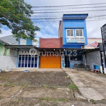 Ruko murah di jalan utama Villa Mitiara Biru