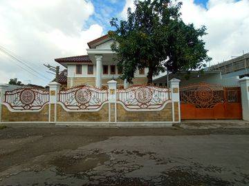 Rumah Bagus di Gajahan Colomadu Karanganyar