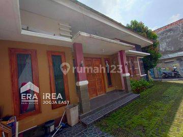 Rumah Tengah Kota Yogyakarta