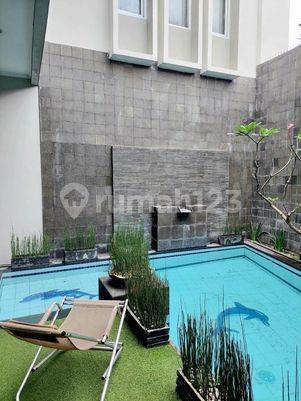Rumah Lux 2 Lantai Ada Kolam Renang Di Mekar Wangi Bandung Bagus SHM - Sertifikat Hak Milik Semi Furnished di Kompleks Mekar Wangi Bandung, Mekar Wangi